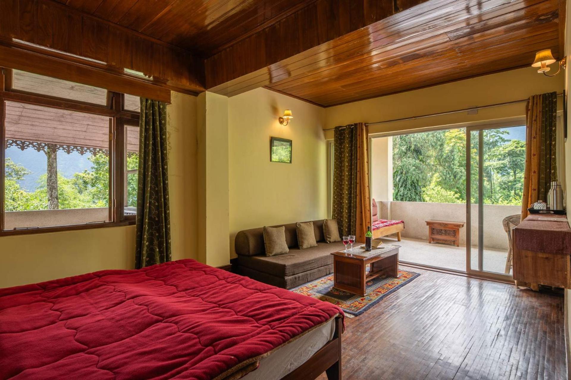 La Ipsing Farm By Stayvista - 3 Bhk Villa With Balcony, Mountain View, Indoor Games, And Pet Friendly Samdong Dış mekan fotoğraf